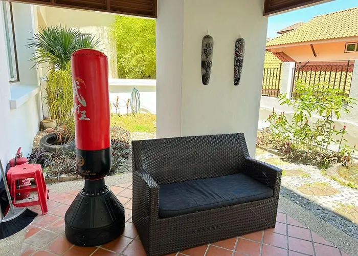 25 Guests Batu Feringhi Miami Beach Miami Villa